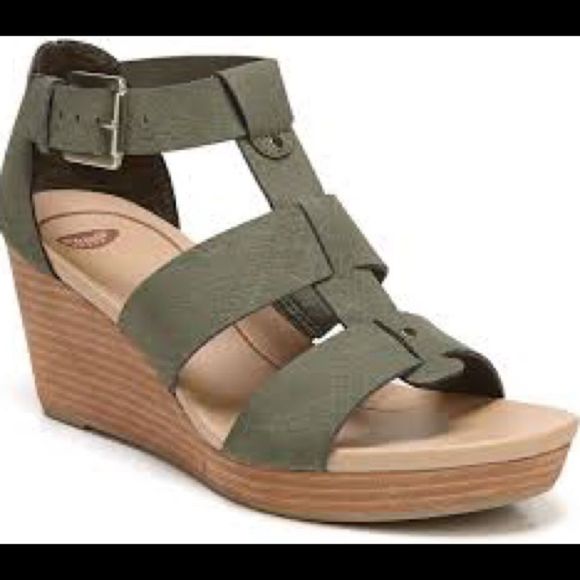 Dr. Scholl's Shoes - Dr Scholl’s Barton Snakeskin Embossed Wedges 7.5